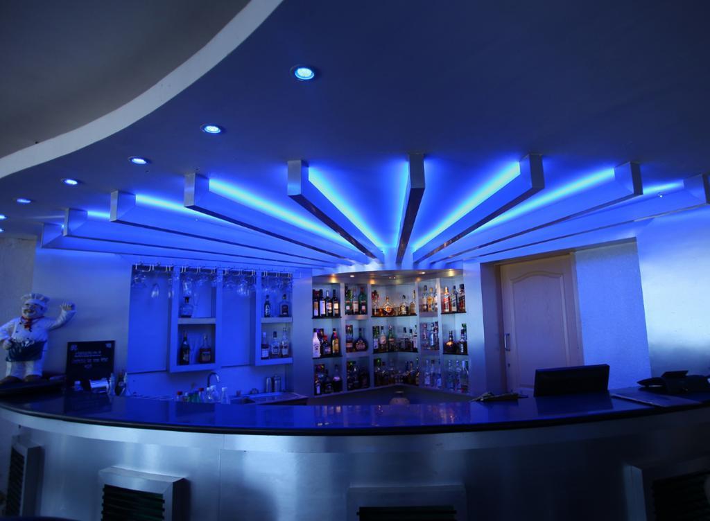קולאם The Quilon Beach Hotel And Convention Center מראה חיצוני תמונה
