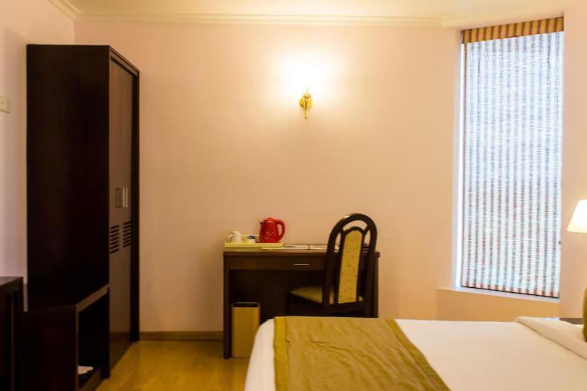 קולאם The Quilon Beach Hotel And Convention Center מראה חיצוני תמונה